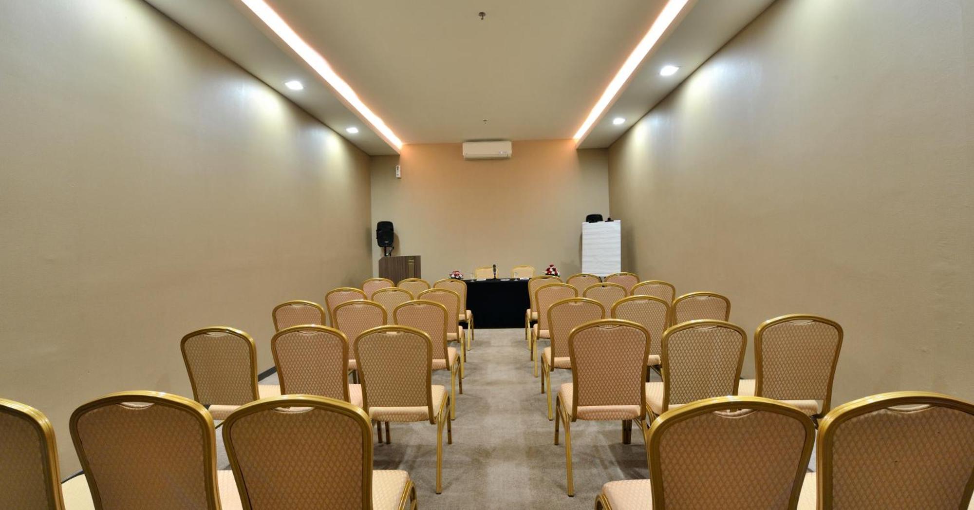 Serela Merdeka By Kagum Hotels Μπαντούνγκ Εξωτερικό φωτογραφία