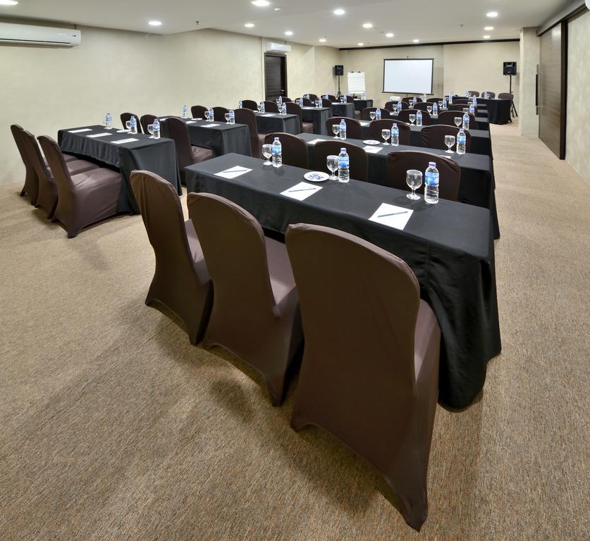 Serela Merdeka By Kagum Hotels Μπαντούνγκ Εξωτερικό φωτογραφία