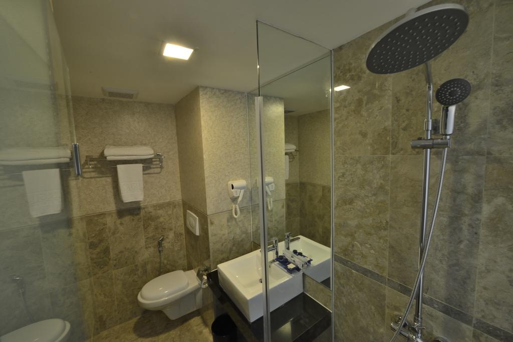 Serela Merdeka By Kagum Hotels Μπαντούνγκ Εξωτερικό φωτογραφία