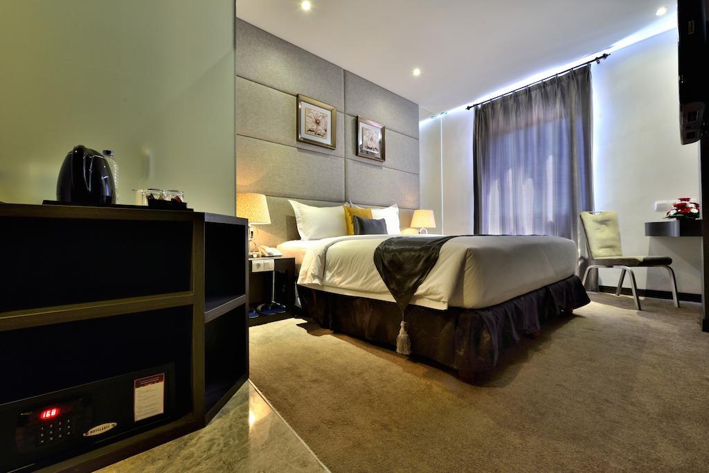 Serela Merdeka By Kagum Hotels Μπαντούνγκ Εξωτερικό φωτογραφία
